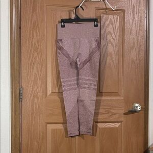 Seamless High-Waisted Leggings - Dusty Pink Never Worn